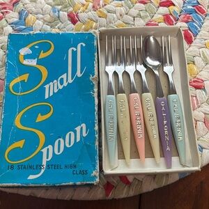 Vintage little forks and one spoon California city edition.